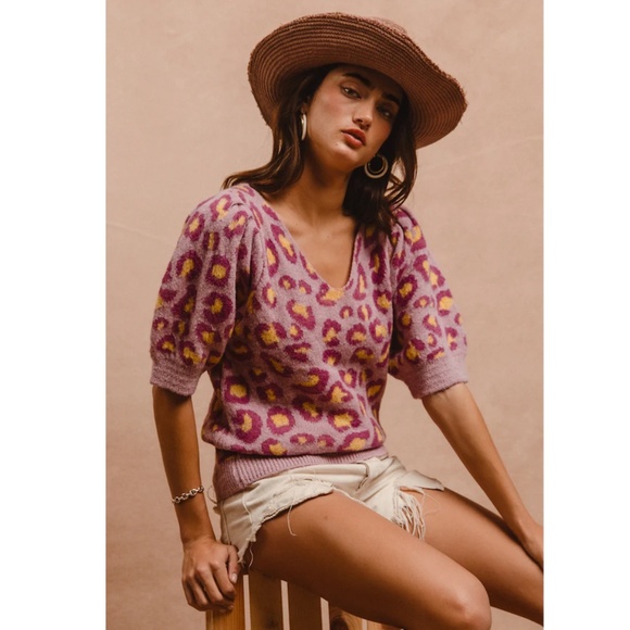 "The Sia" Lavender Leopard Print Puff Sleeve Sweater - Picture 3 of 6